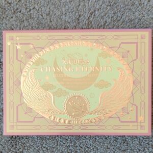 Moira Chasing Eternity Celestial Palette - Gold and Pink